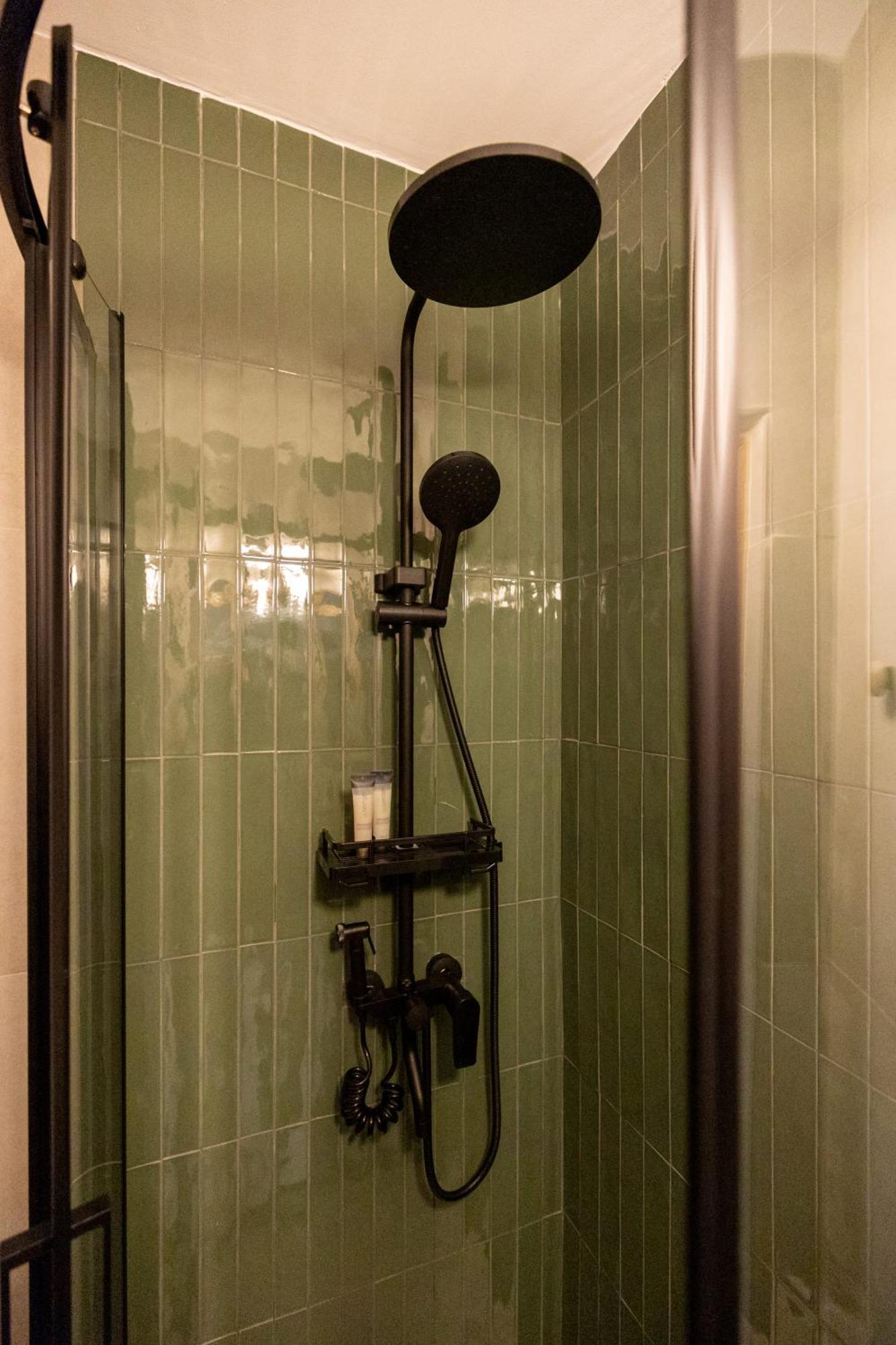 Cozy Studio Retreat - Quiet, Premium Stay Timisoara Exterior photo